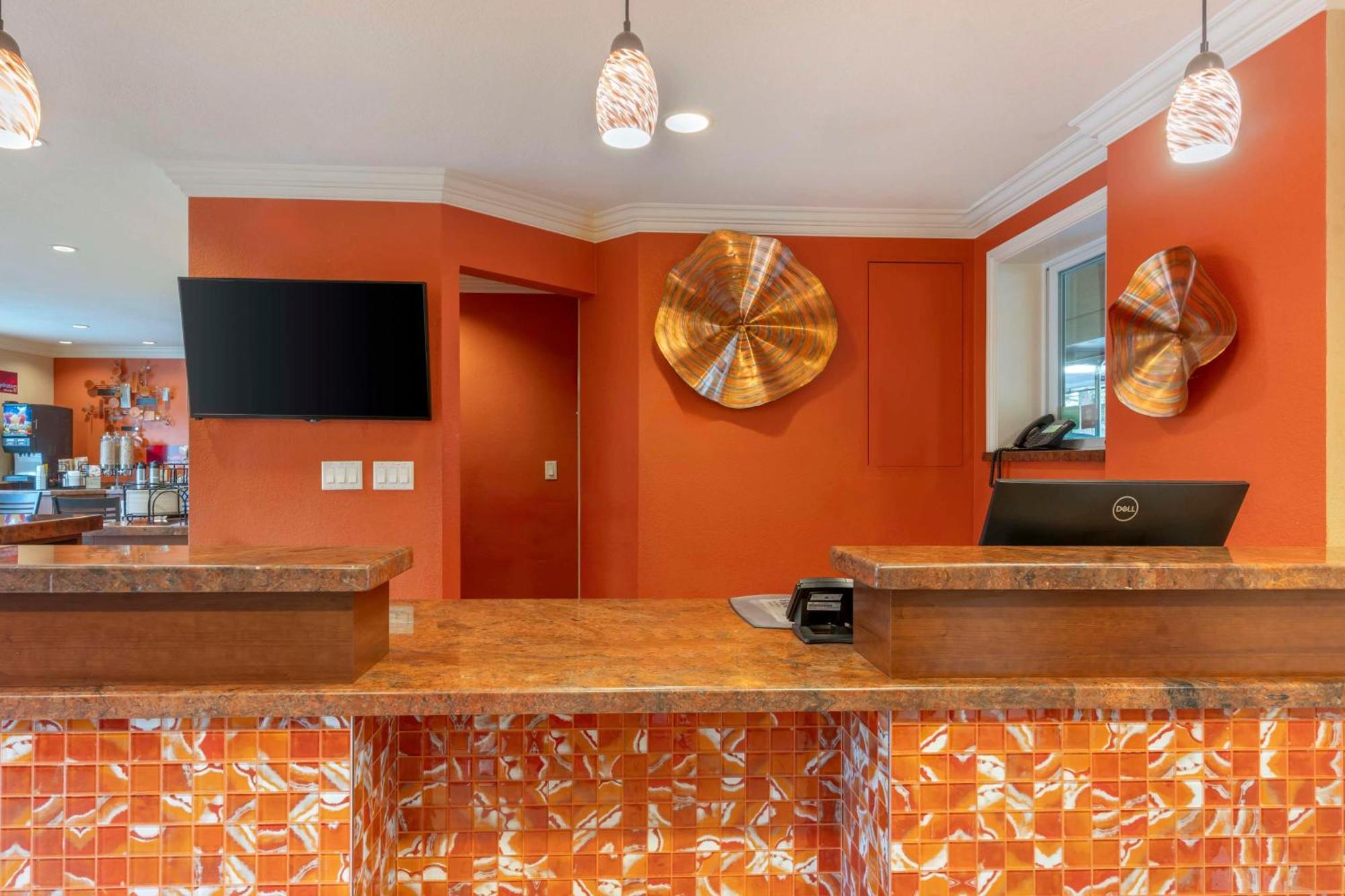 Best Western Plus Airport Plaza San Jose Exterior photo