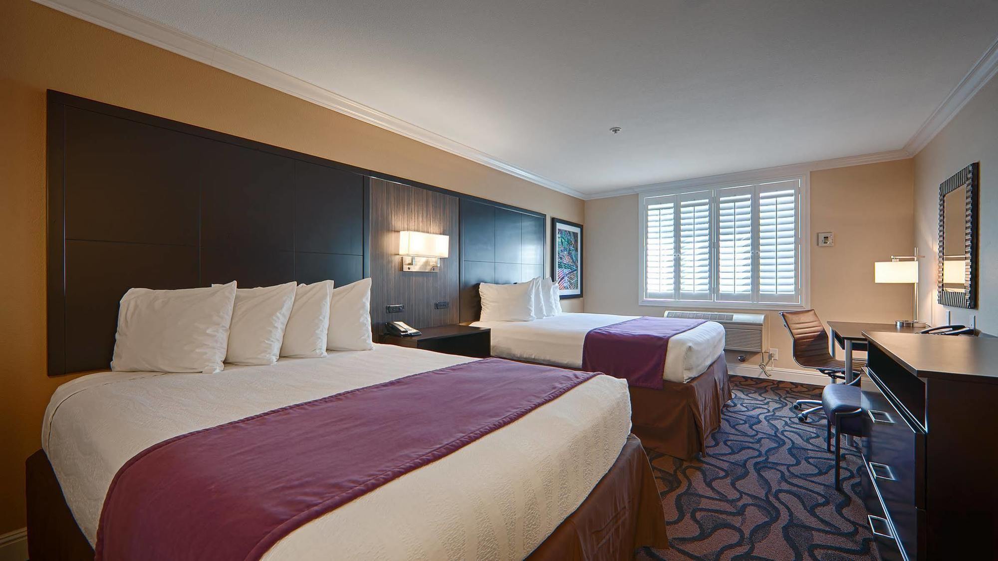 Best Western Plus Airport Plaza San Jose Exterior photo