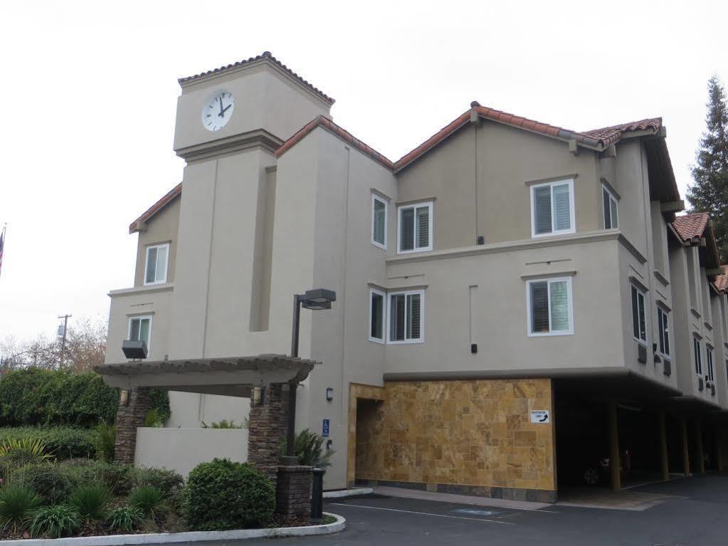 Best Western Plus Airport Plaza San Jose Exterior photo